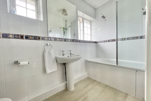 Photo 22- click for photo gallery